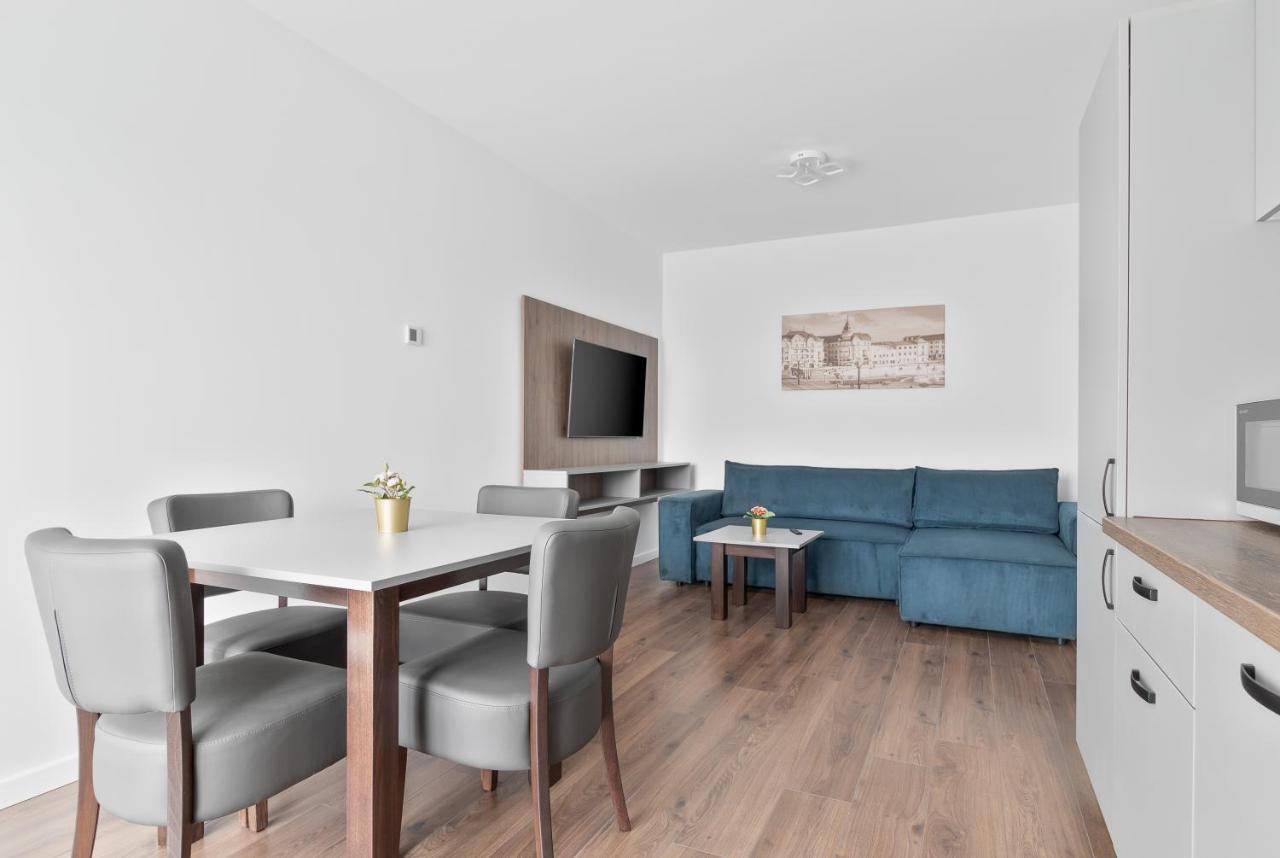 Grand Hill Flats Apartment Oradea Exterior foto