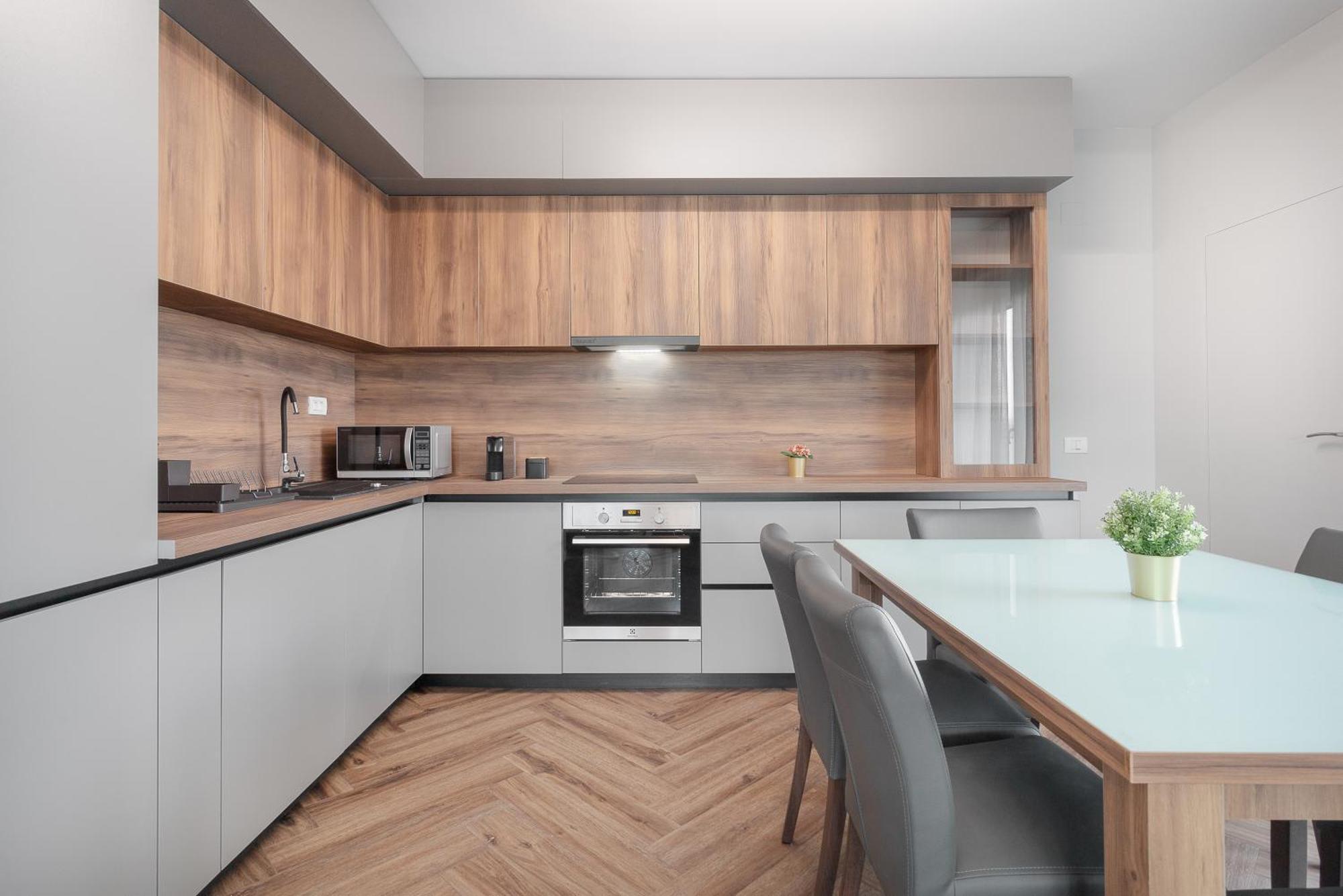 Grand Hill Flats Apartment Oradea Exterior foto
